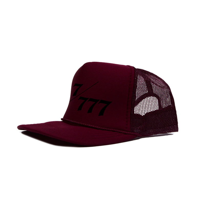 777 TRUCKER HAT IN BLACK